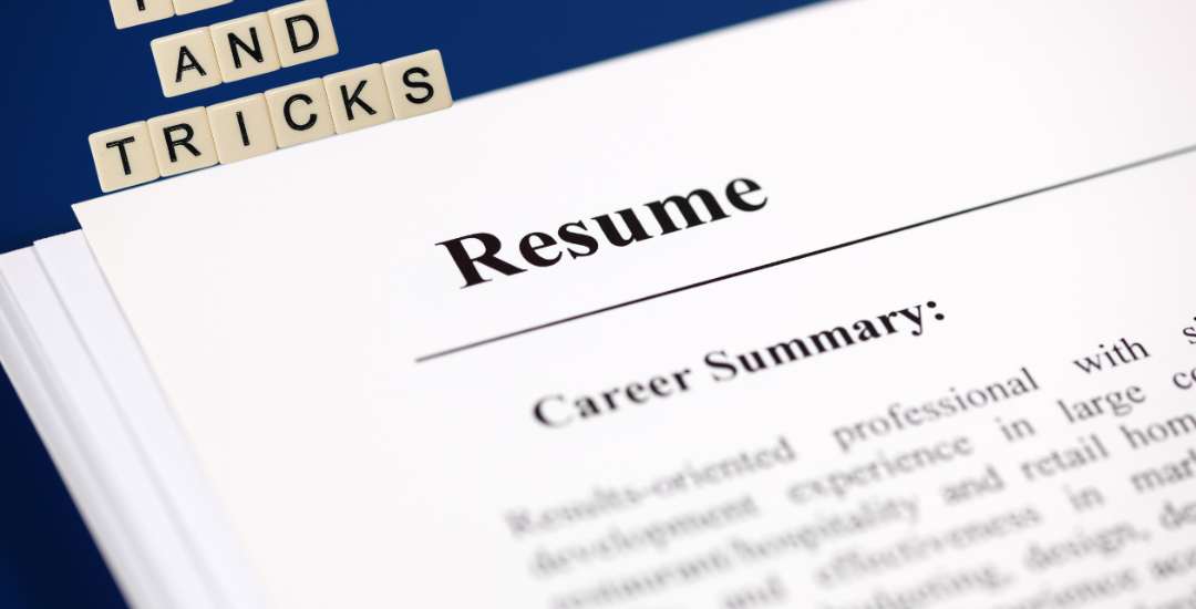 How to Build an Impressive Resume in 2025 – Tips & Templates